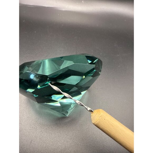 Faceted Green Crystal Prism Paperweight 3 inch  x 2.5 inch - Picture 4 of 6